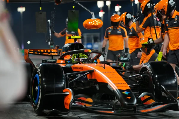 Mercedes gives customer teams engine upgrade for Australian GP