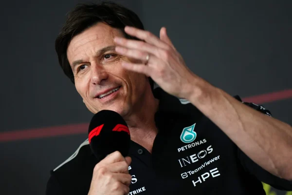 Wolff nuances Verstappen's criticism: ‘He is driving a terrible car’