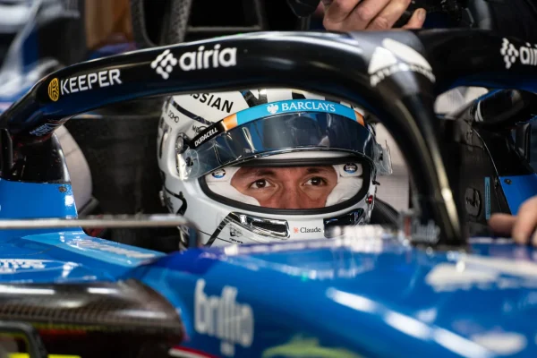 Cynical Albon sneers at struggling Williams: ‘Must be my driving style’