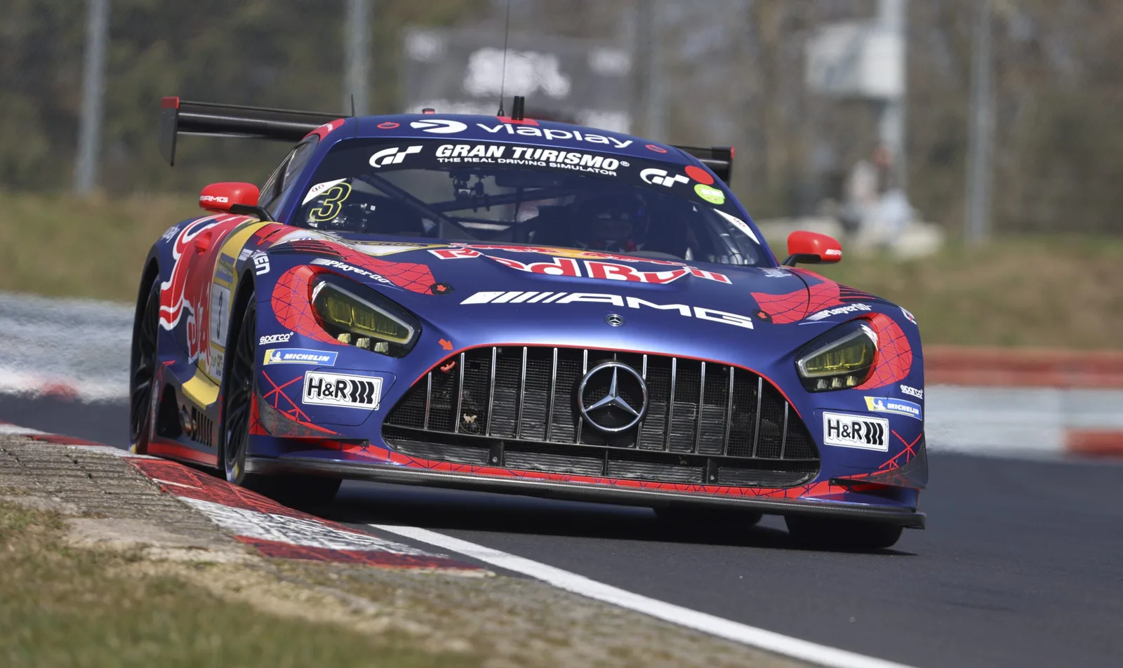VIDEO | Verstappen swaps Suzuka for Nürburgring amidst retirement rumors