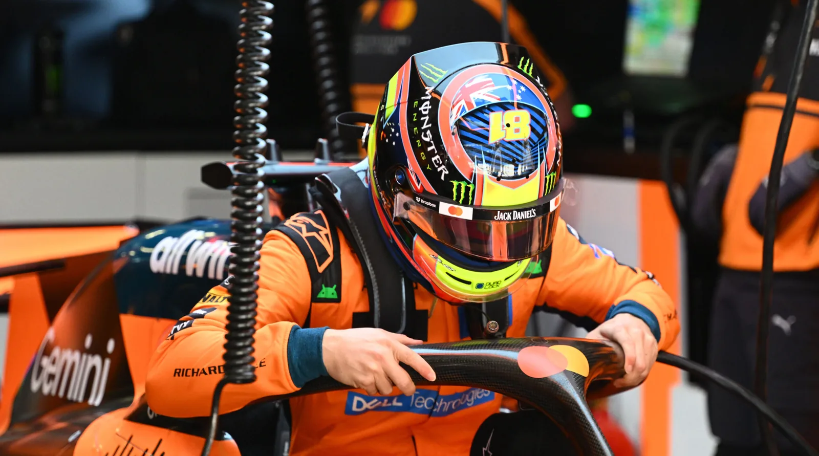 Chaos at McLaren complete! Oscar Piastri also cannot start in China