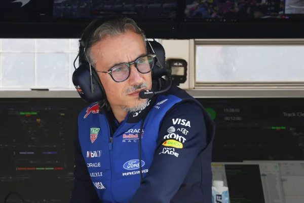 Mekies apologizes to Verstappen, warns of a long weekend in Shanghai