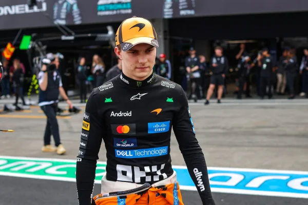 Piastri reaches the finish line for the first time and takes second place: ‘Shame about the safety car’