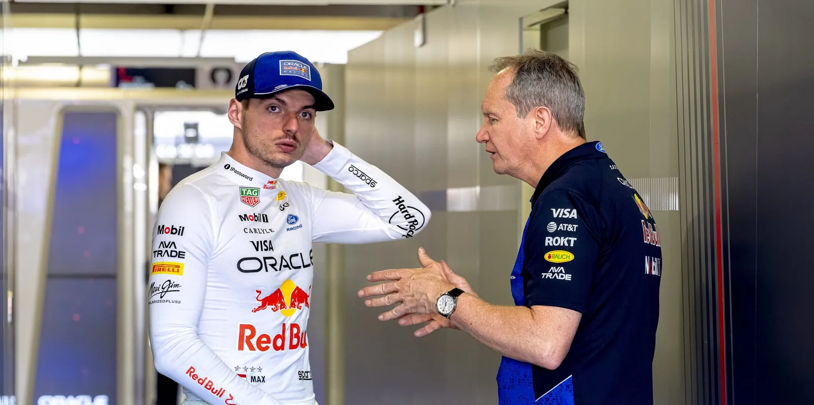 British journalist reacts to Verstappen's departure order: 'Touched a nerve'