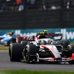 VIDEO: Heavy crash for Bearman at Suzuka, first safety car period is a fact