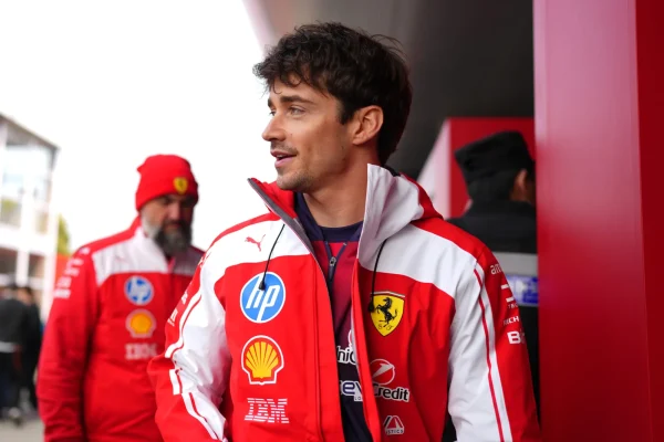 VIDEO | Leclerc copies Verstappen's preparation, plays Mario Kart on steering wheel