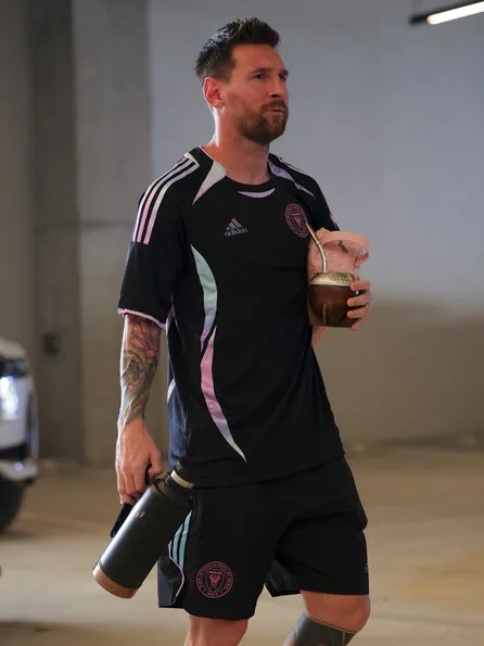 PHOTO SERIES: Inter Miami CF wears Audi kits in Miami