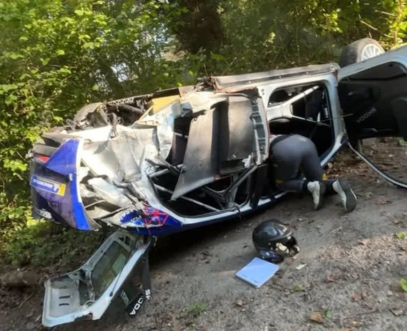 Heavy crash forces early end to Rally of Wallonia for Jos Verstappen