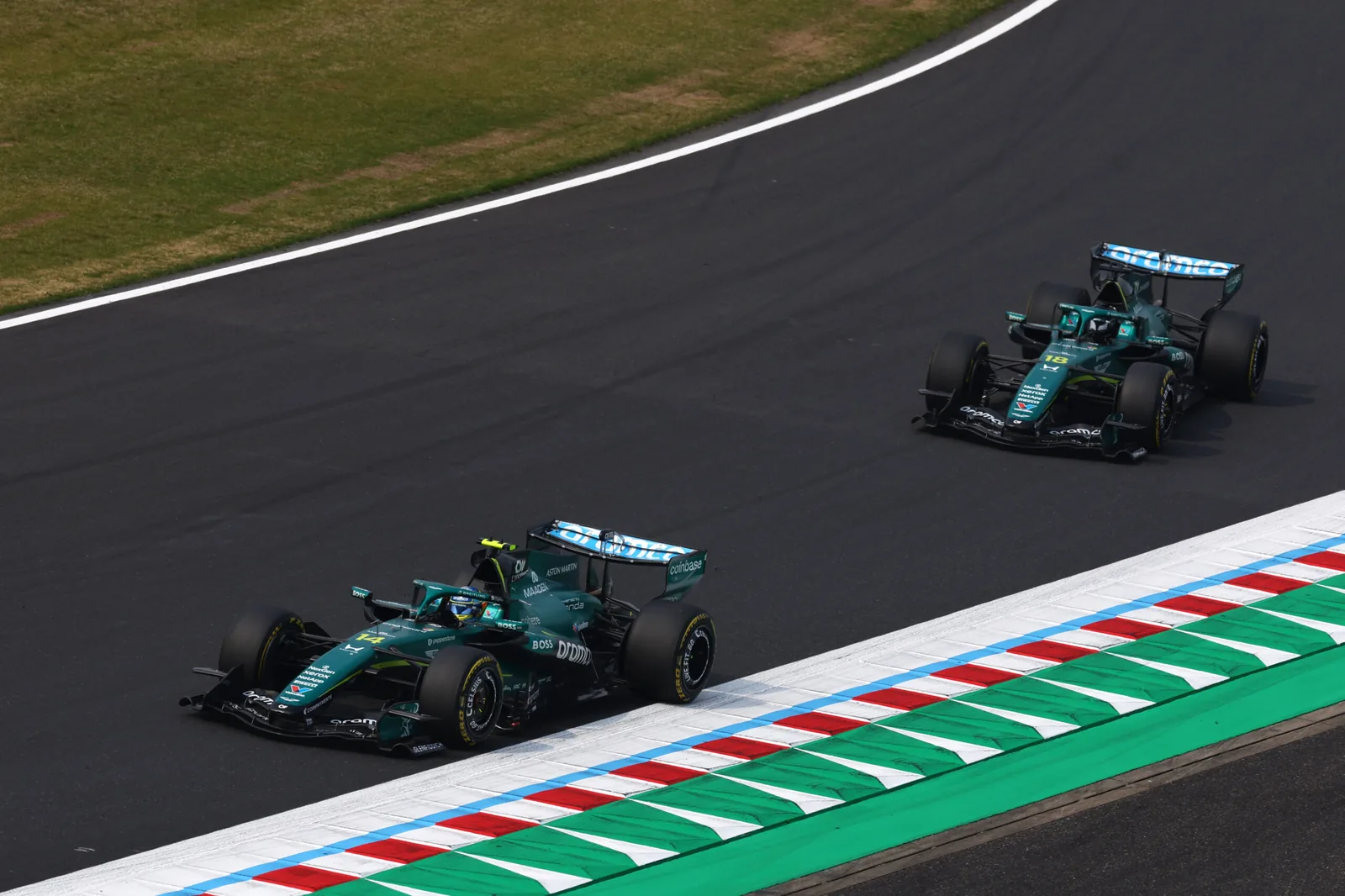 Karun Chandhok criticizes Aston Martin: 'This is embarrassing'