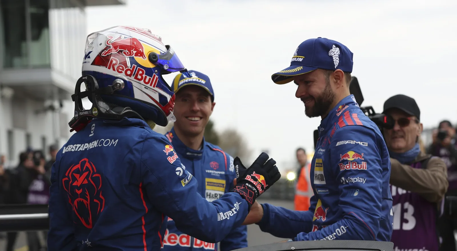 Schedule qualifying races | What time does Max Verstappen race at the Nürburgring