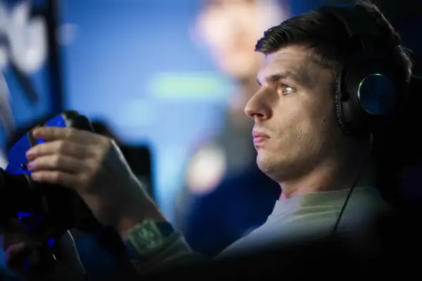 Max Verstappen has a goal with his sim racing team: ‘Giving new talents a chance’