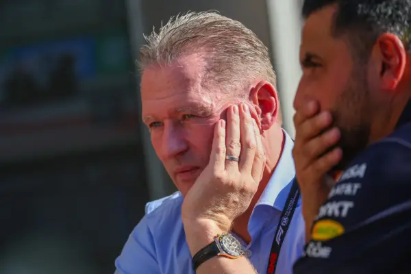 Jos Verstappen on Lambiase's departure to McLaren: ‘Because they offer a lot of money’