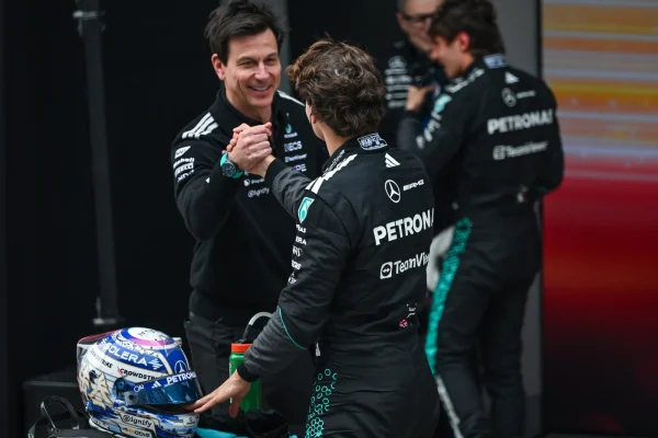 Wolff does not rule out team orders for Mercedes drivers: ‘But for now we let them race’