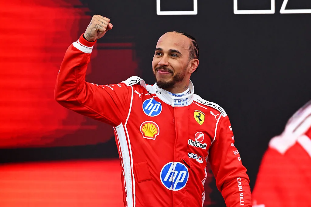 Hamilton leaves simulator aside more often: ‘I am old school’