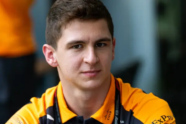 Leonardo Fornaroli continues to make progress at McLaren, tests F1 car at COTA