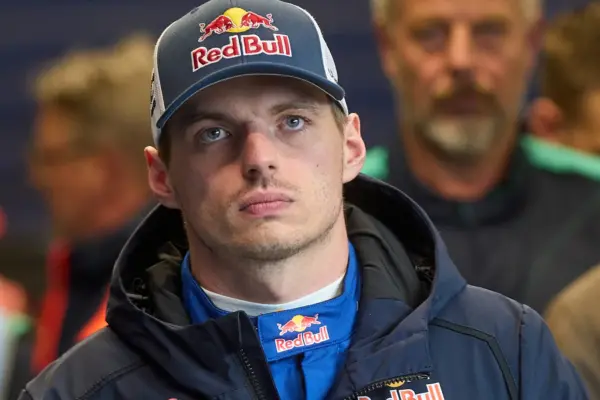 Verstappen back in action at Nürburgring, lead intact with six hours to go