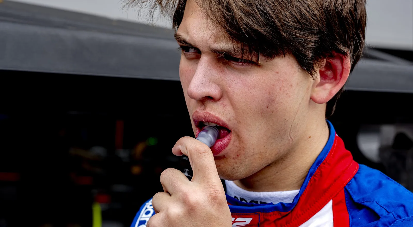 Laurens van Hoepen crashes from F2 pole in Canada, hits Wall of Champions