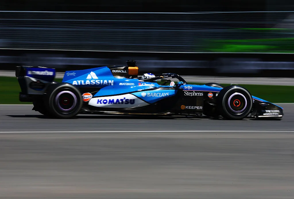Bizarre: Albon hits groundhog and crashes in Canadian GP free practice
