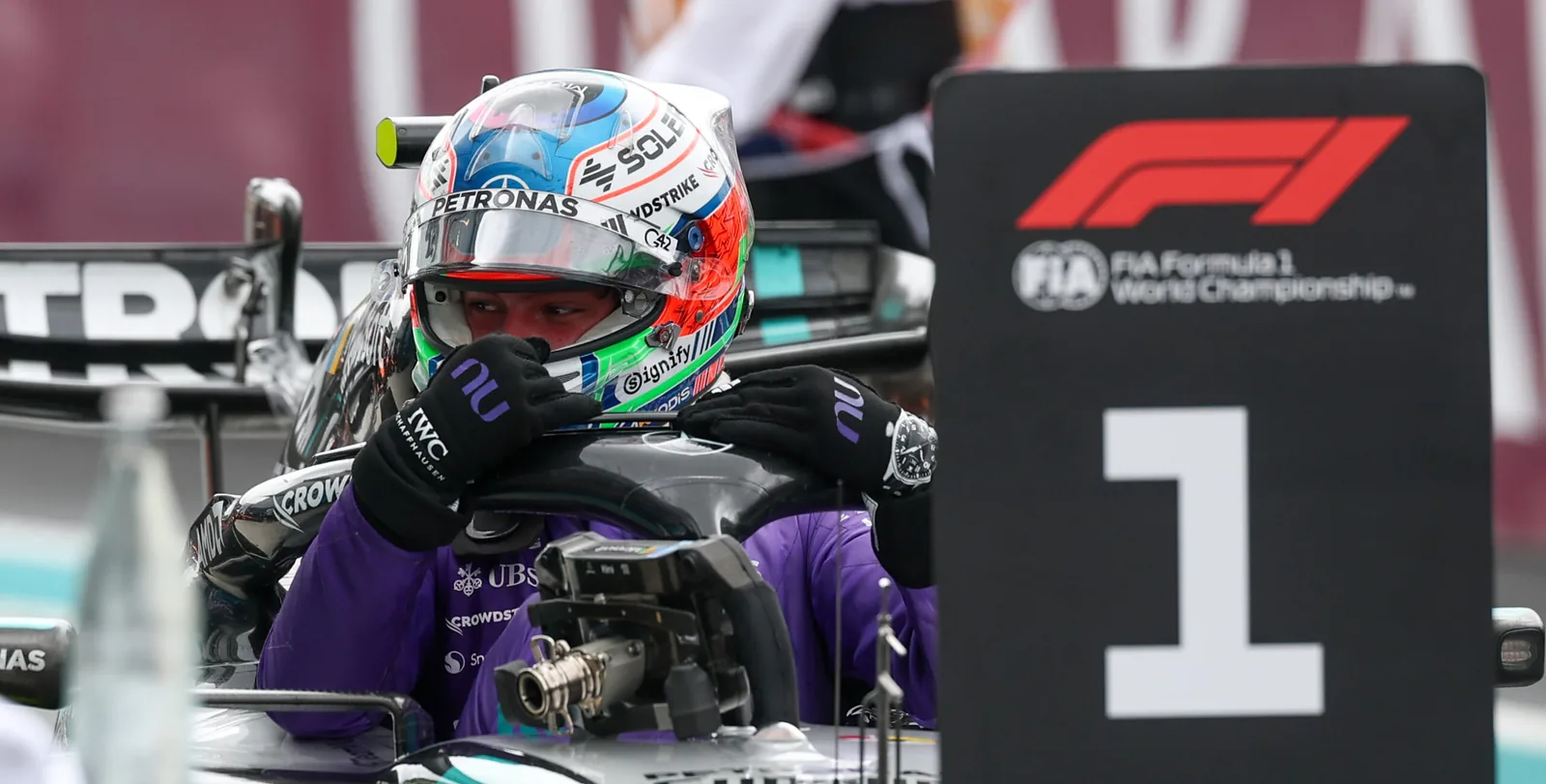 Steiner points to Kimi Antonelli as title favorite: ‘Provided he keeps a cool head’