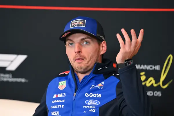 Drivers mock McLaren strategy: ‘Thank you very much’, laughs Verstappen