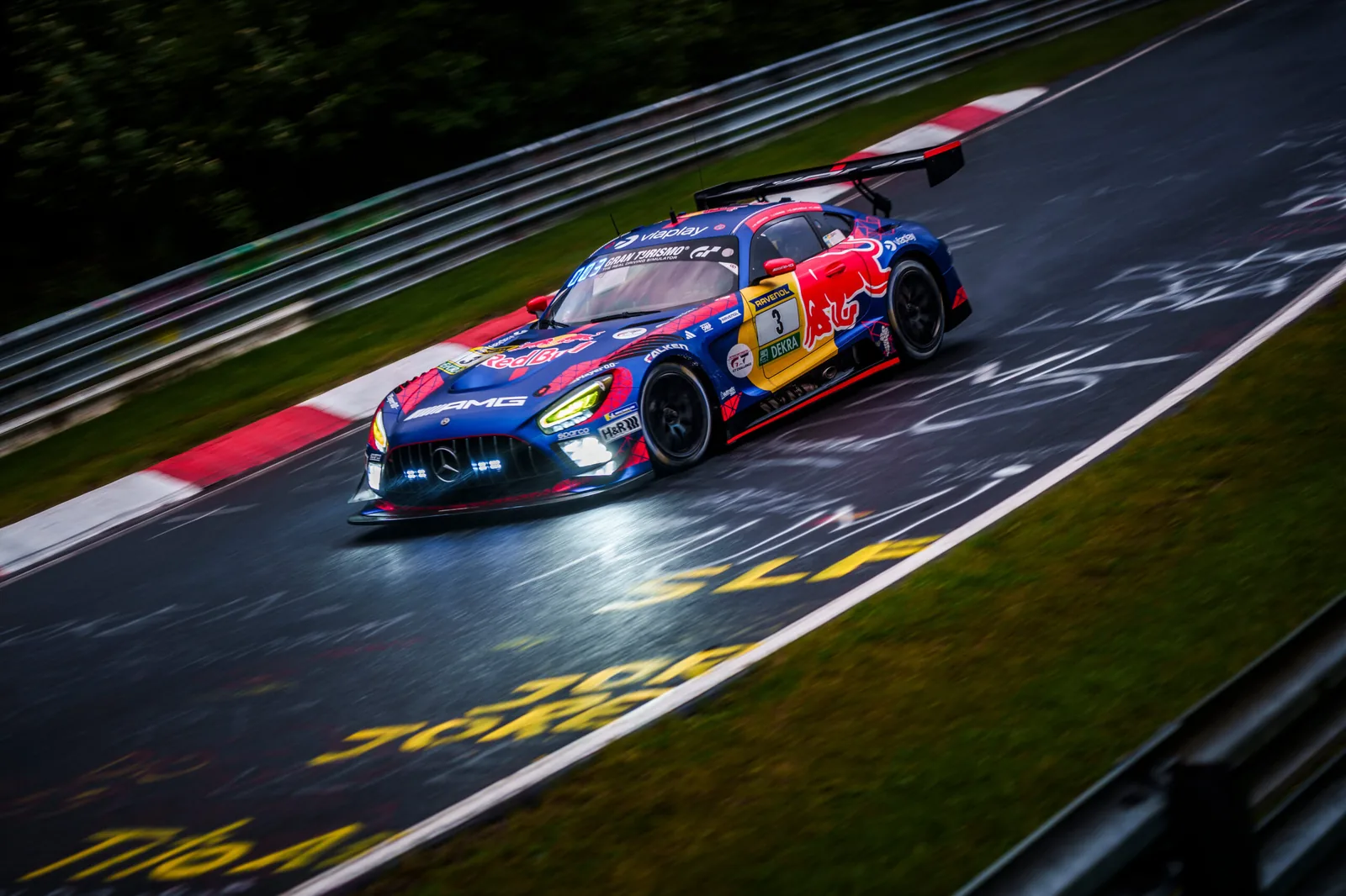 Bleekemolen: ‘Verstappen will still win often at the Nürburgring’