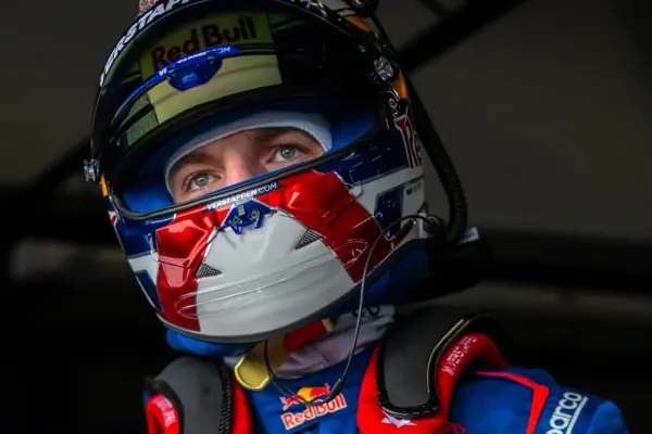 Tom Coronel: ‘Verstappen definitely a podium candidate at the Nürburgring’