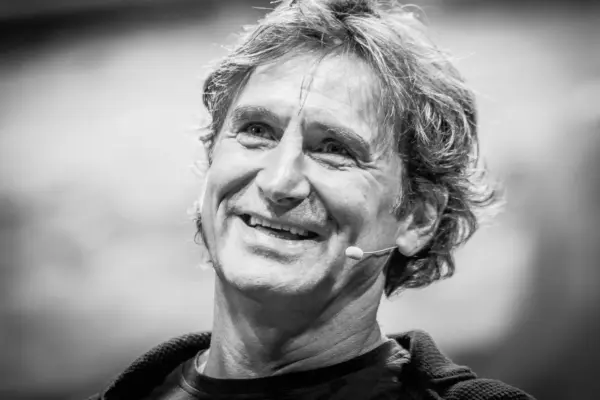 Former racer and ultimate perseverer Alessandro ‘Alex’ Zanardi (59) passed away