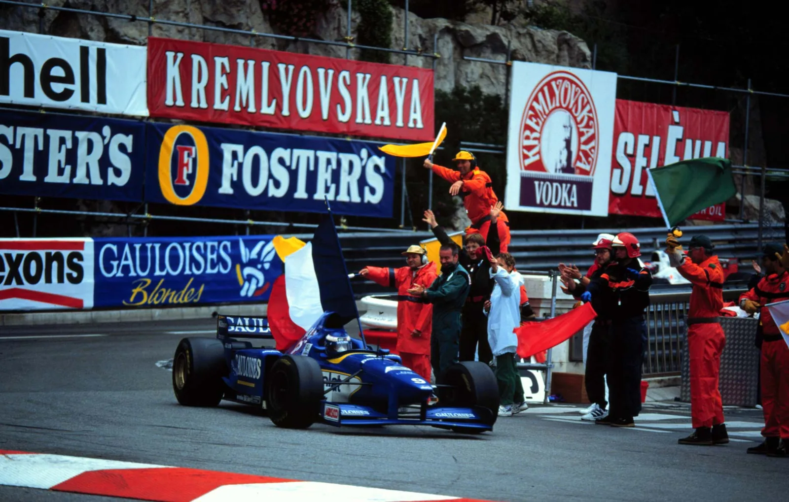 19 May 1996: Olivier Panis, king for a day in the Principality of Monaco