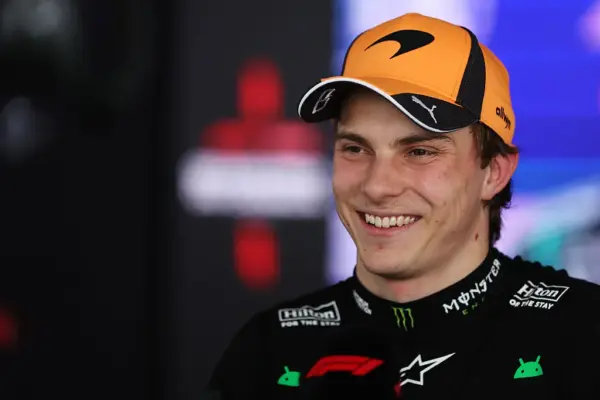 VIDEO: Oscar Piastri visits TT Isle of Man: ‘These guys are really crazy’
