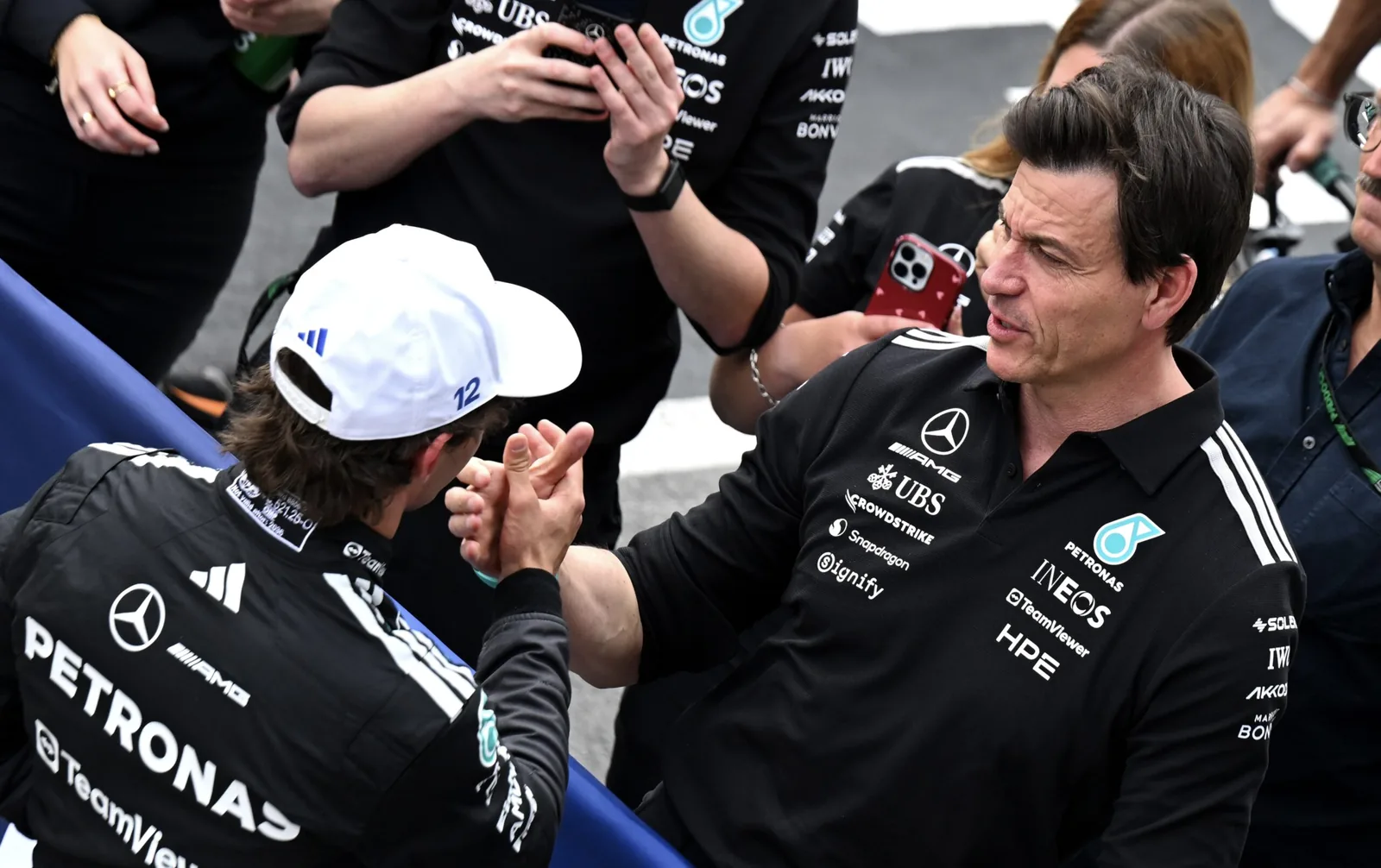 Brundle scolds Antonelli: ‘Lucky that Wolff and Bono keep him in check’