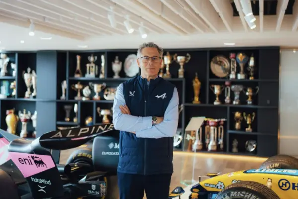 Former FIA chief Somerville joins Alpine: ‘Back in Enstone again’