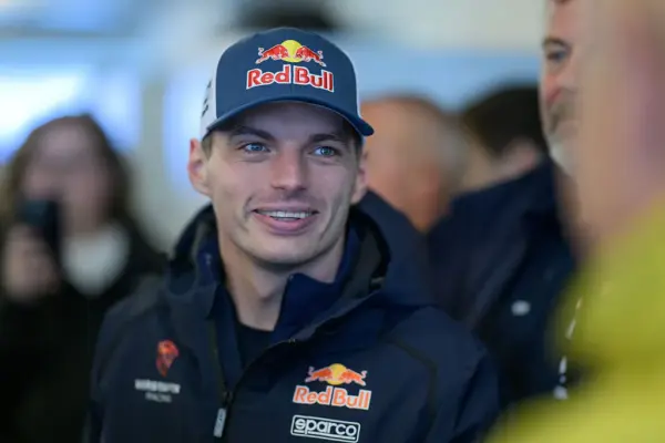 Verstappen shoots out of the blocks during first qualifying session Nürburgring
