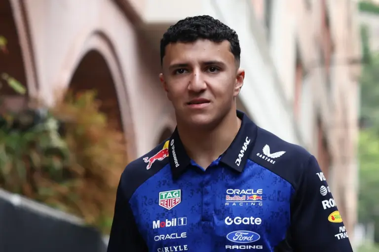 Isack Hadjar satisfied with fifth place after crash in free practice: 'Hoped for a top three'