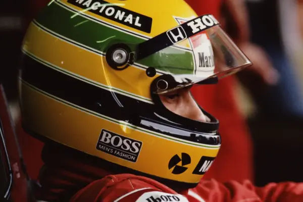Ayrton Senna remains wildly popular: iconic helmet goes under the hammer for half a million