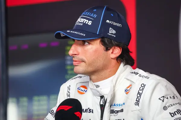 Carlos Sainz praises excuses from Kimi Antonelli: ‘Said it in the heat of the moment’