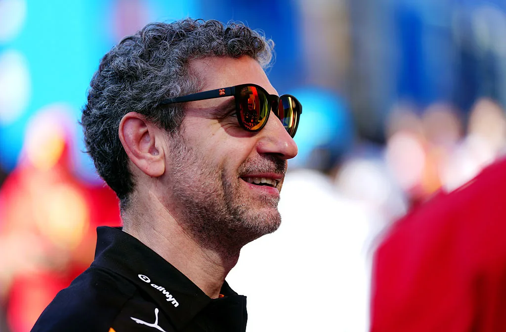 Stella responds with a wink to Verstappen rumors: ‘Then we need a third car’