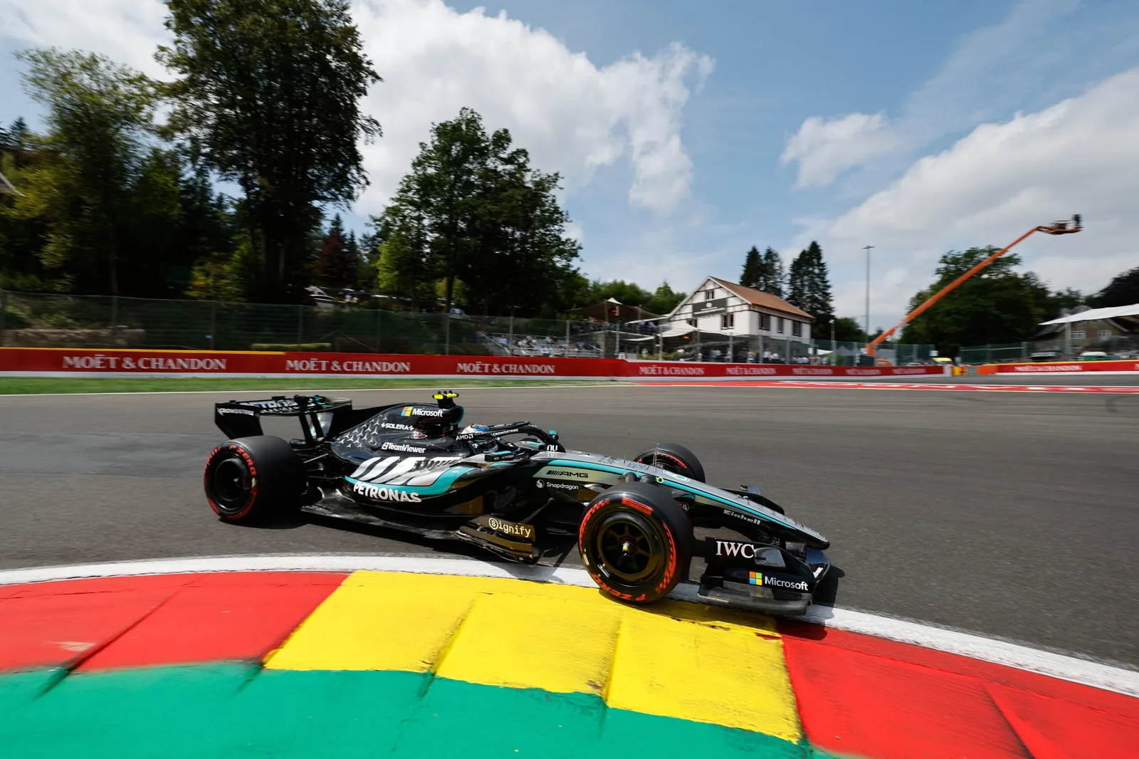 Belgian GP Qualifying: Kimi Antonelli beats Max Verstappen in thrilling battle for pole