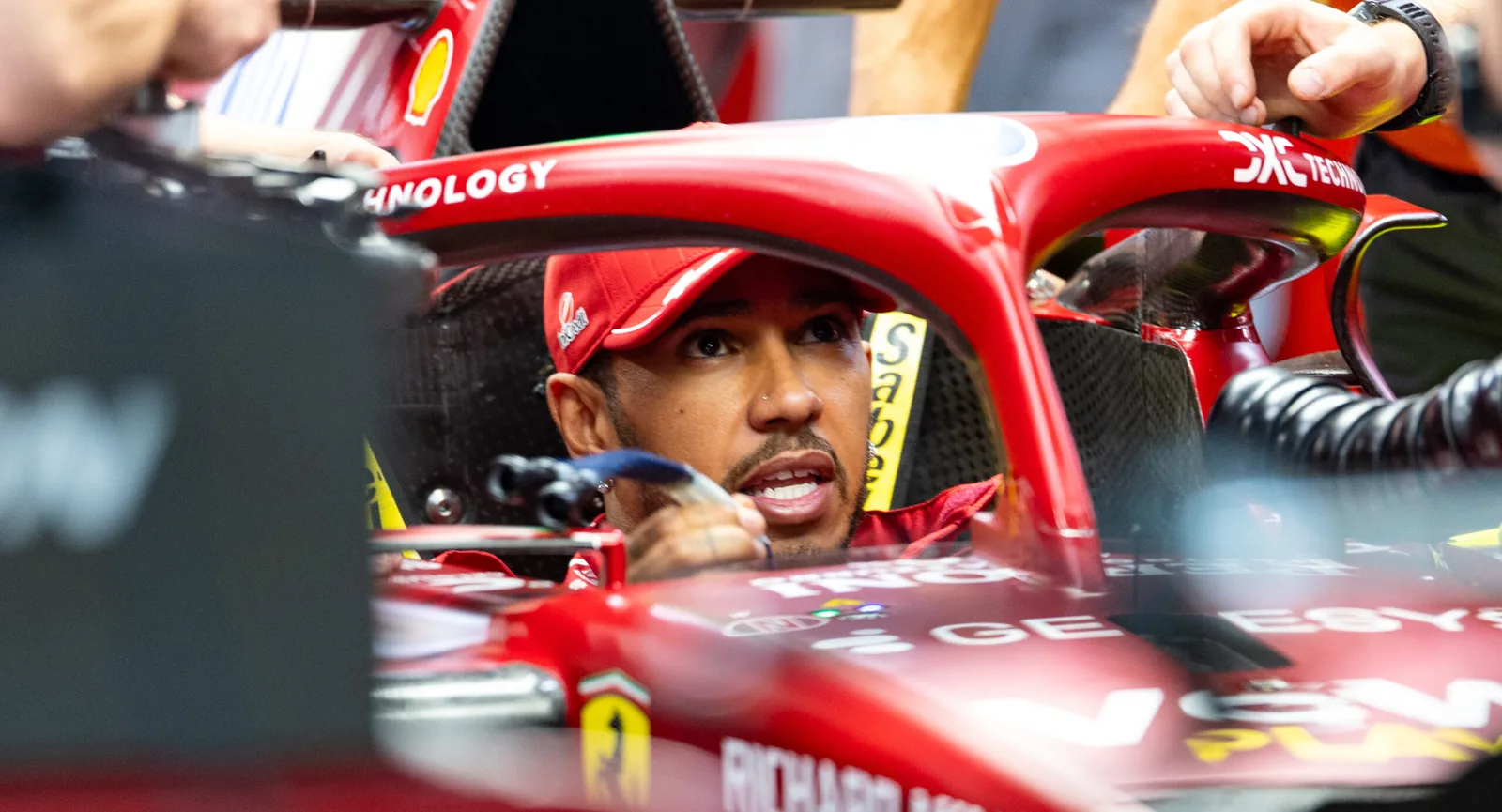 Frustrated Lewis Hamilton criticizes F1 regulations, calls for less software