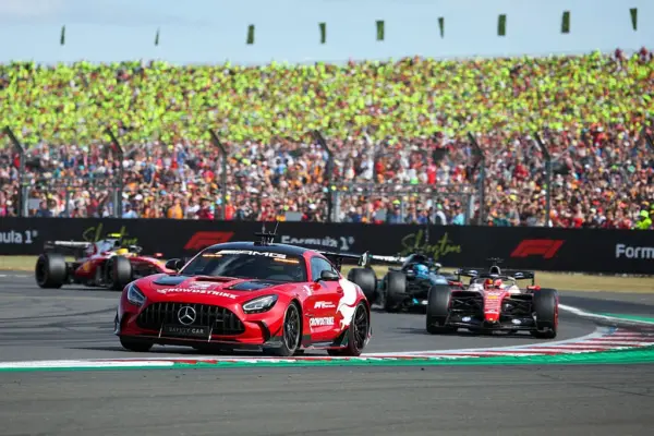 Brundle comes up with solution after controversial British GP finish: ‘Look at IndyCar’