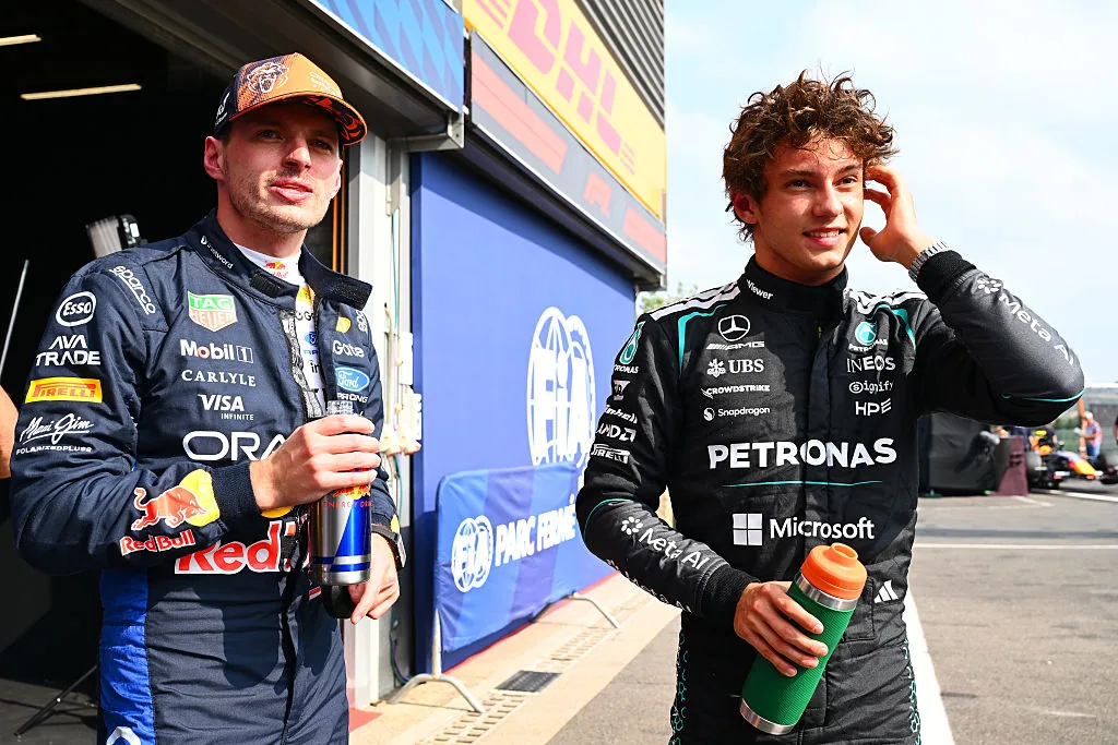 Starting lineup GP Belgium: Verstappen surprisingly next to Antonelli, grid penalties shake up the field