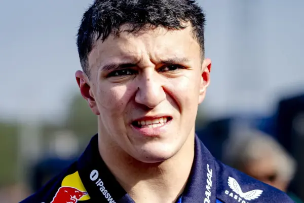 Frustration oozes from sarcastic Isack Hadjar: ‘Really nice, such a step back’