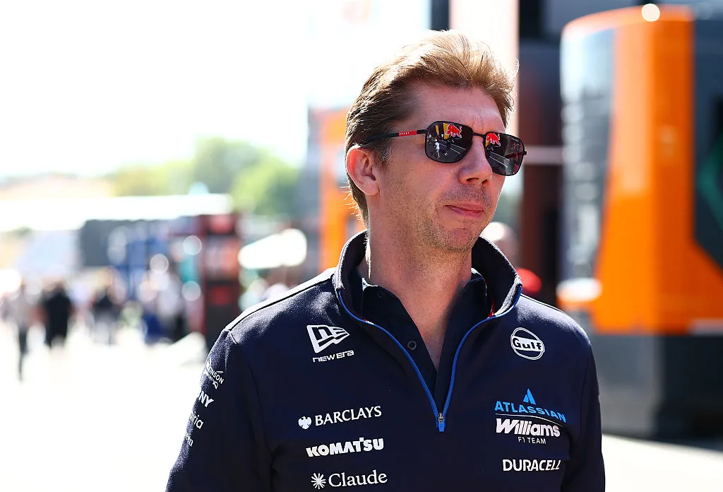 Vowles points to Alonso after Sainz and Piastri collision: ‘He should have moved aside earlier’