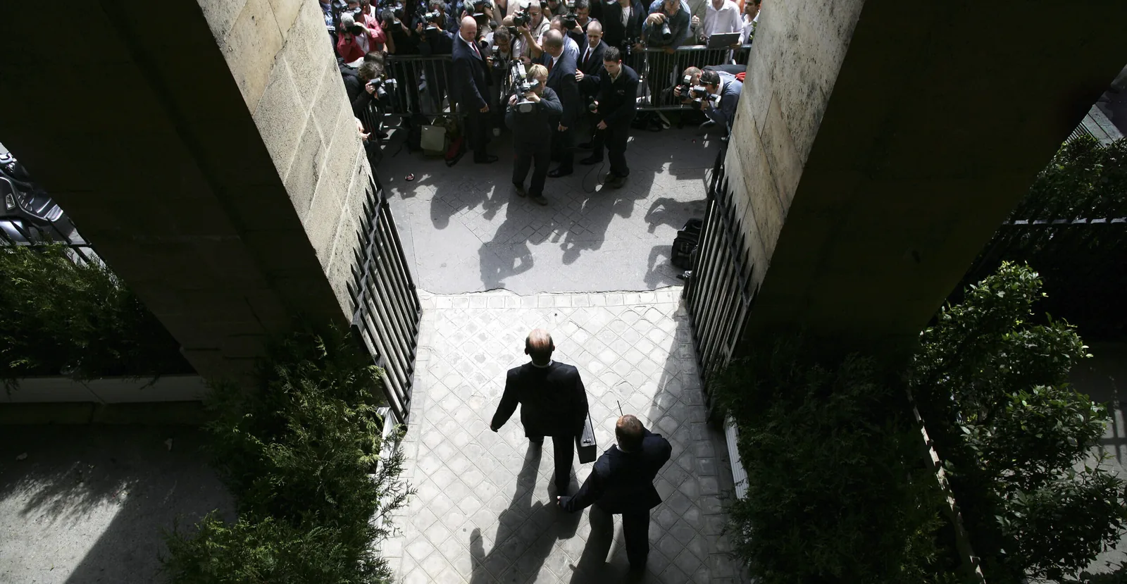 Reconstruction: Spygate, all the facts and all the conspiracy theories in a row