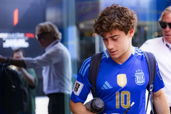 Our man in Spa | Football brings laughter and tears: some are nervous, others want to go home quickly