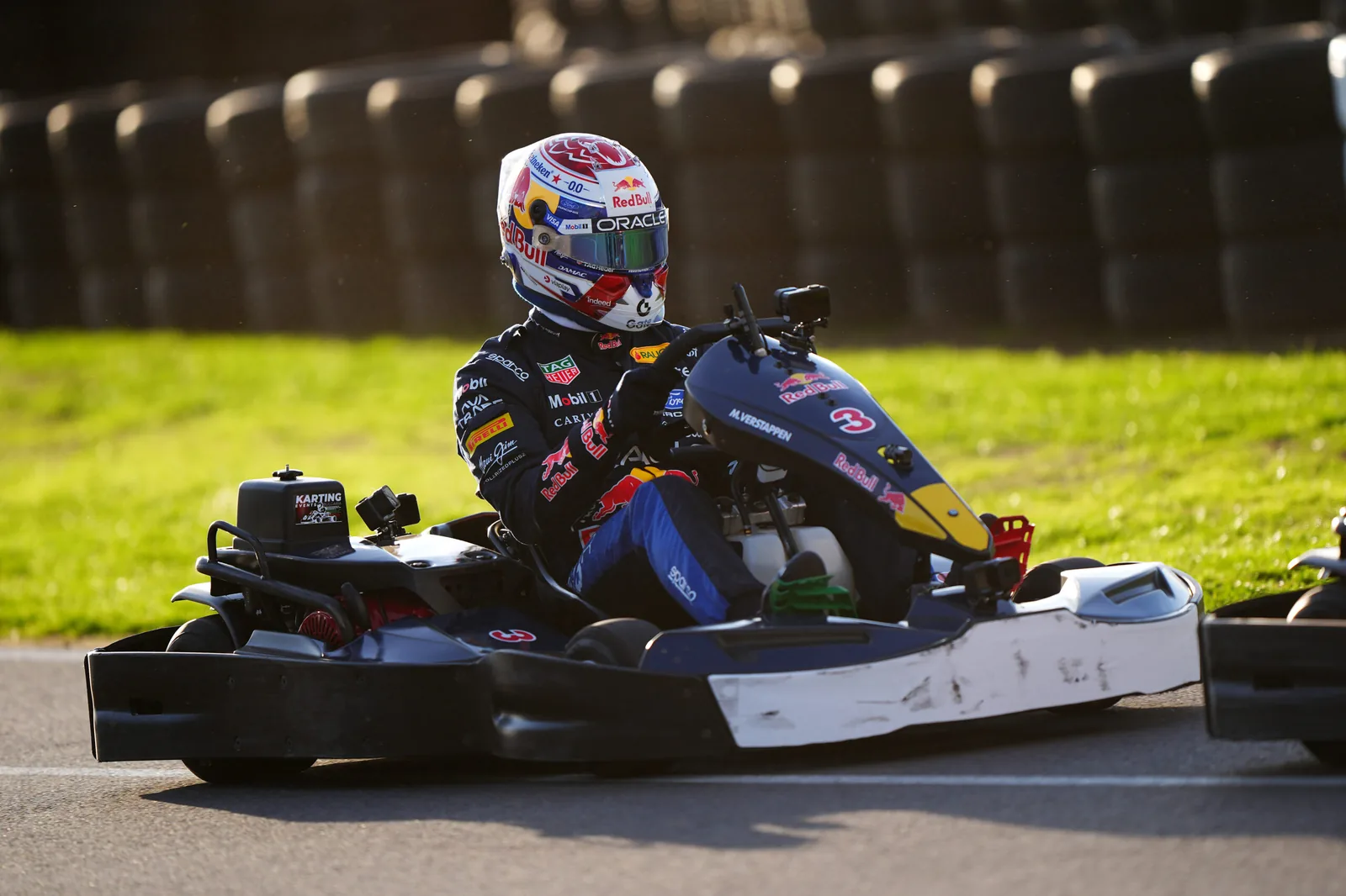Max Verstappen past 100 karters within 36 minutes: ‘That helped me’