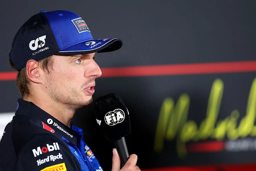 Max Verstappen had to give way to Lewis Hamilton: ‘Otherwise my race would have been over immediately’