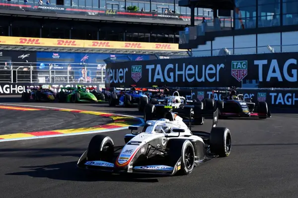 American Ugo Ugochukwu secures F3 title, expected chaos does not materialize